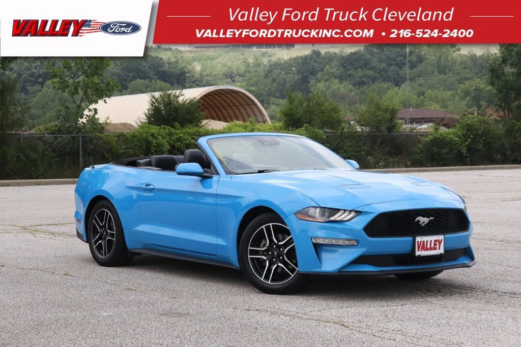 Used 2023 Ford Mustang Premium RWD image 1
