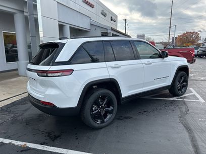 New 2025 Jeep Grand Cherokee Altitude