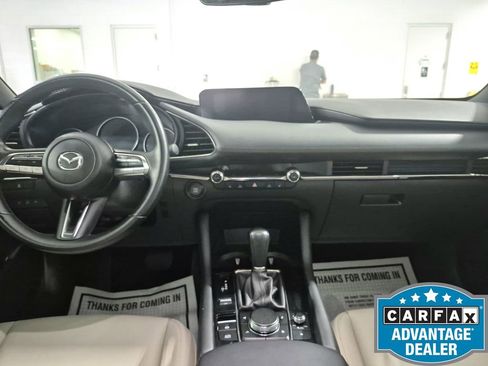Used 2022 MAZDA MAZDA3 s FWD image 30