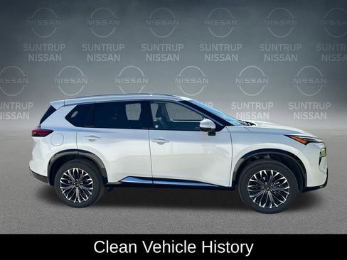 Used 2026 Nissan Rogue Platinum w/ Platinum Premium Package AWD/4WD image 4