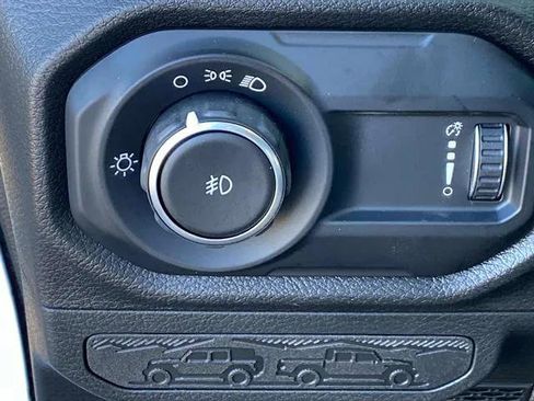 Certified 2025 Jeep Wrangler Sport image 21