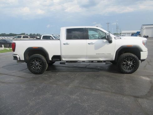 Used 2020 GMC Sierra 2500 Denali w/ Denali Ultimate Package AWD/4WD image 4