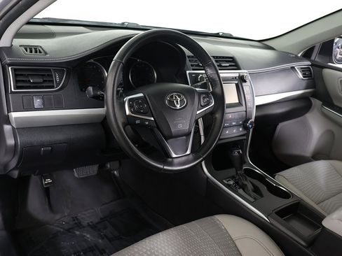 Used 2015 Toyota Camry SE image 23