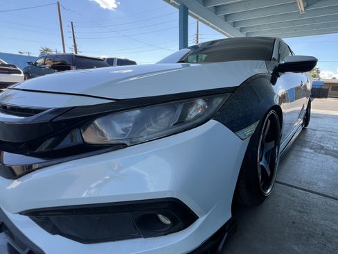 Used 2020 Honda Civic LX image 8