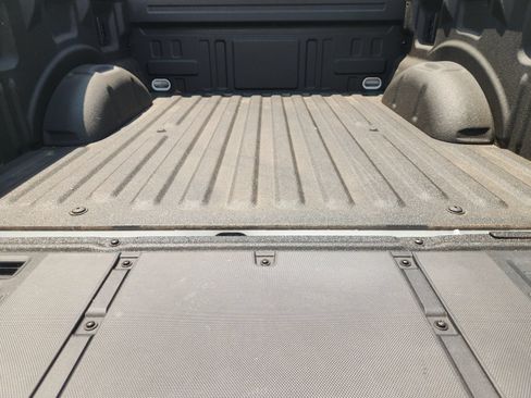 Used 2025 Ford F150 Raptor AWD/4WD image 35