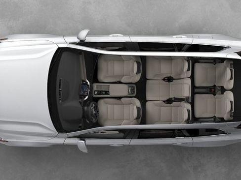 New 2026 Volvo XC90 B6 Plus w/ Protection Package Premier image 6