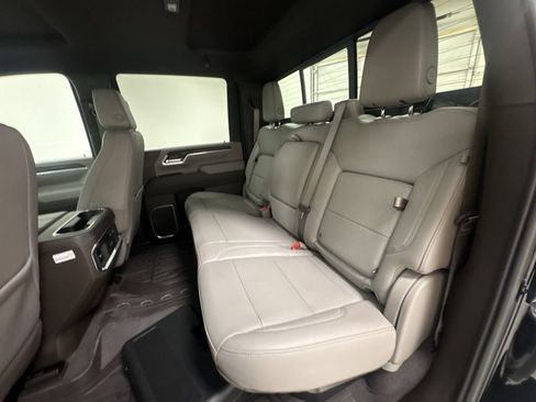 New 2026 GMC Sierra 3500 SLT w/ SLT Convenience Package AWD/4WD image 26
