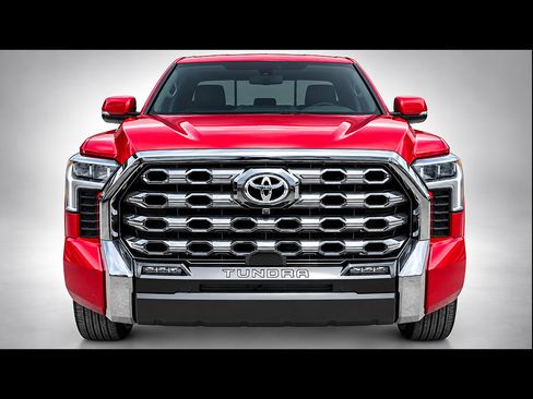 Used 2025 Toyota Tundra Platinum AWD/4WD image 5