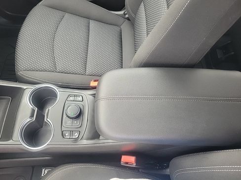 Used 2023 GMC Terrain SLE w/ Driver Convenience Package AWD/4WD image 21