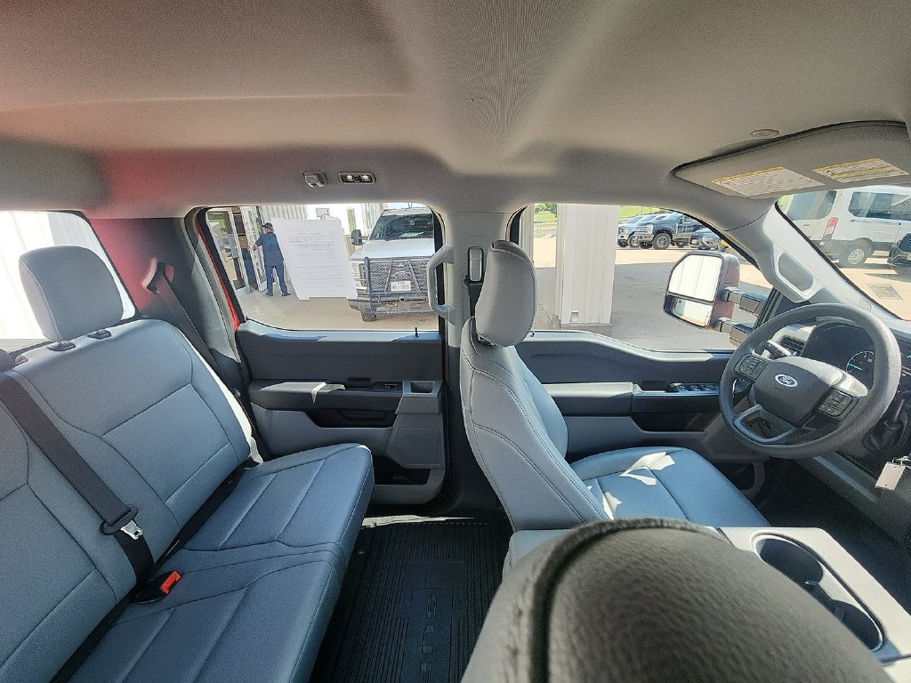 Used 2026 Ford F250 XL w/ XL Off-Road Package AWD/4WD image 13