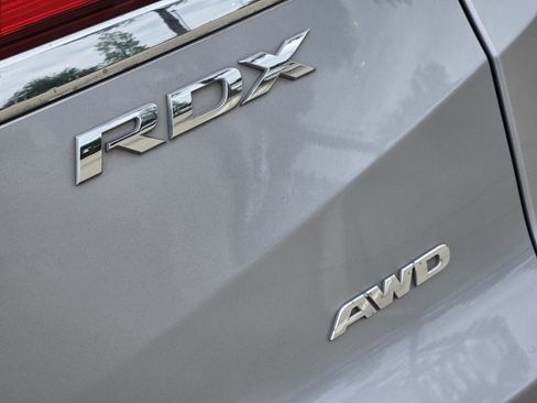 Used 2018 Acura RDX AWD w/ Advance Package image 40