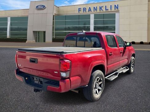 Used 2022 Toyota Tacoma SR AWD/4WD image 7