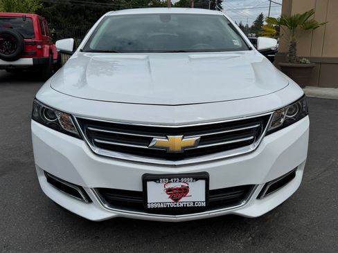 Used 2019 Chevrolet Impala LT FWD image 2