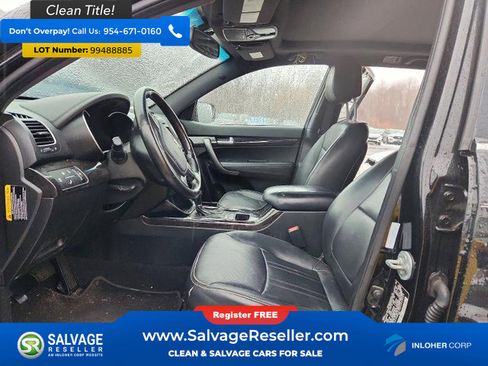 Used 2014 Kia Sorento SX image 9