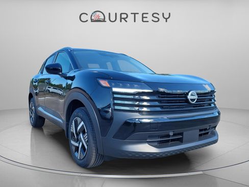 New 2026 Nissan Kicks SV image 5