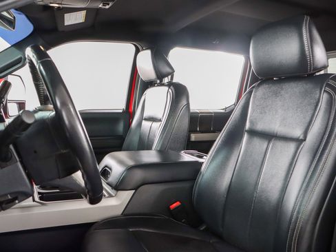 Used 2022 Ford F250 Lariat w/ Lariat Value Package image 27