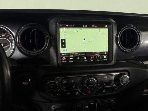 Used 2023 Jeep Wrangler Unlimited Sport AWD/4WD image 19