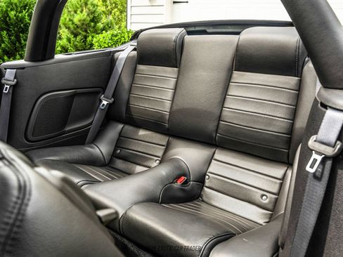Used 2008 Ford Mustang Shelby GT500 RWD image 86