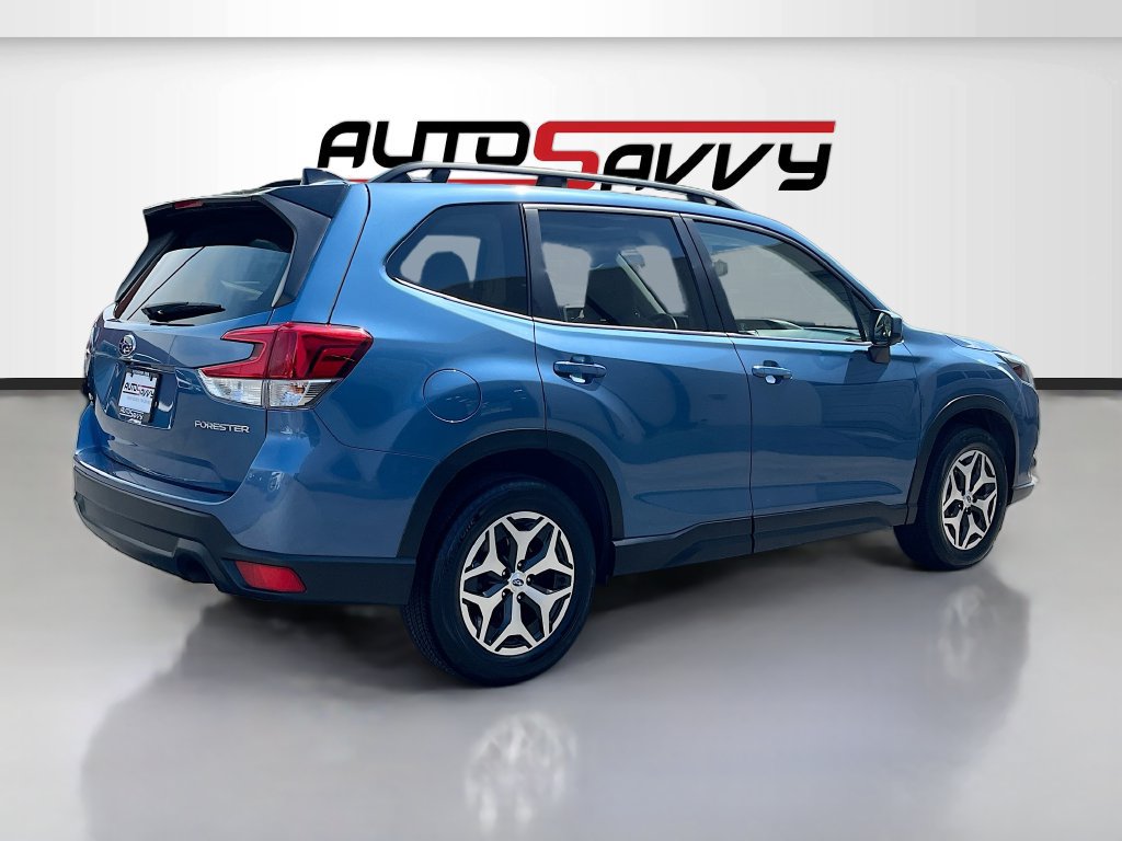 Used 2024 Subaru Forester Premium AWD/4WD image 7