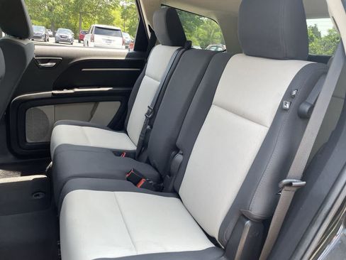Used 2009 Dodge Journey SXT w/ Entertainment Group #2 FWD image 19