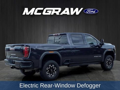 Used 2024 GMC Sierra 2500 AT4X AWD/4WD image 8