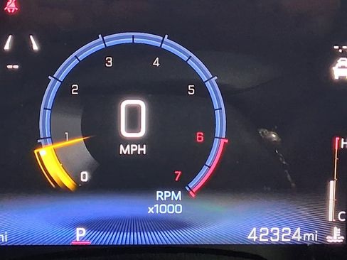 Used 2024 Chevrolet Trax ACTIV image 9