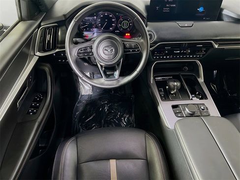 Used 2025 MAZDA CX-90 3.3 Turbo w/ Premium Plus Pkg image 19