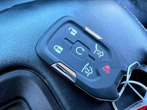 Used 2018 Chevrolet Tahoe Premier image 15