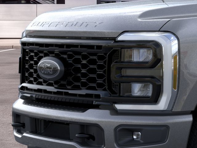 New 2026 Ford F350 XLT w/ XLT Premium Package AWD/4WD image 17