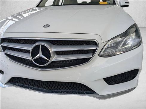 Used 2016 Mercedes-Benz E 350 Sedan image 9