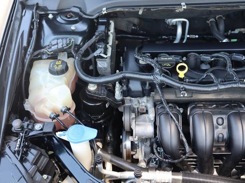 Used 2014 Ford Fusion SE FWD image 37