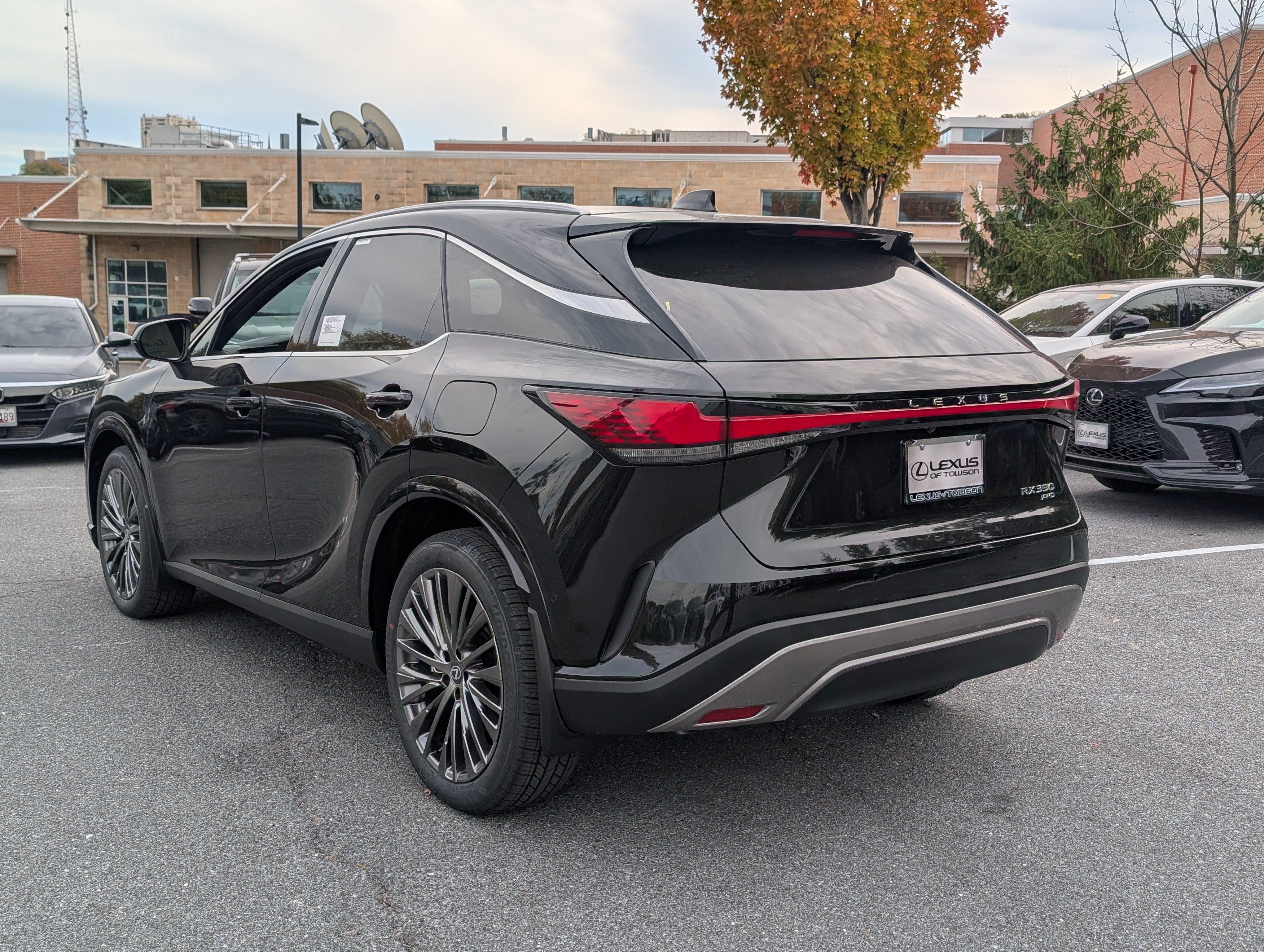 New 2026 Lexus RX 350 AWD w/ Convenience Package image 3