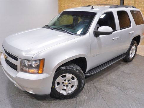 Used 2012 Chevrolet Tahoe LS w/ Convenience Package AWD/4WD image 2