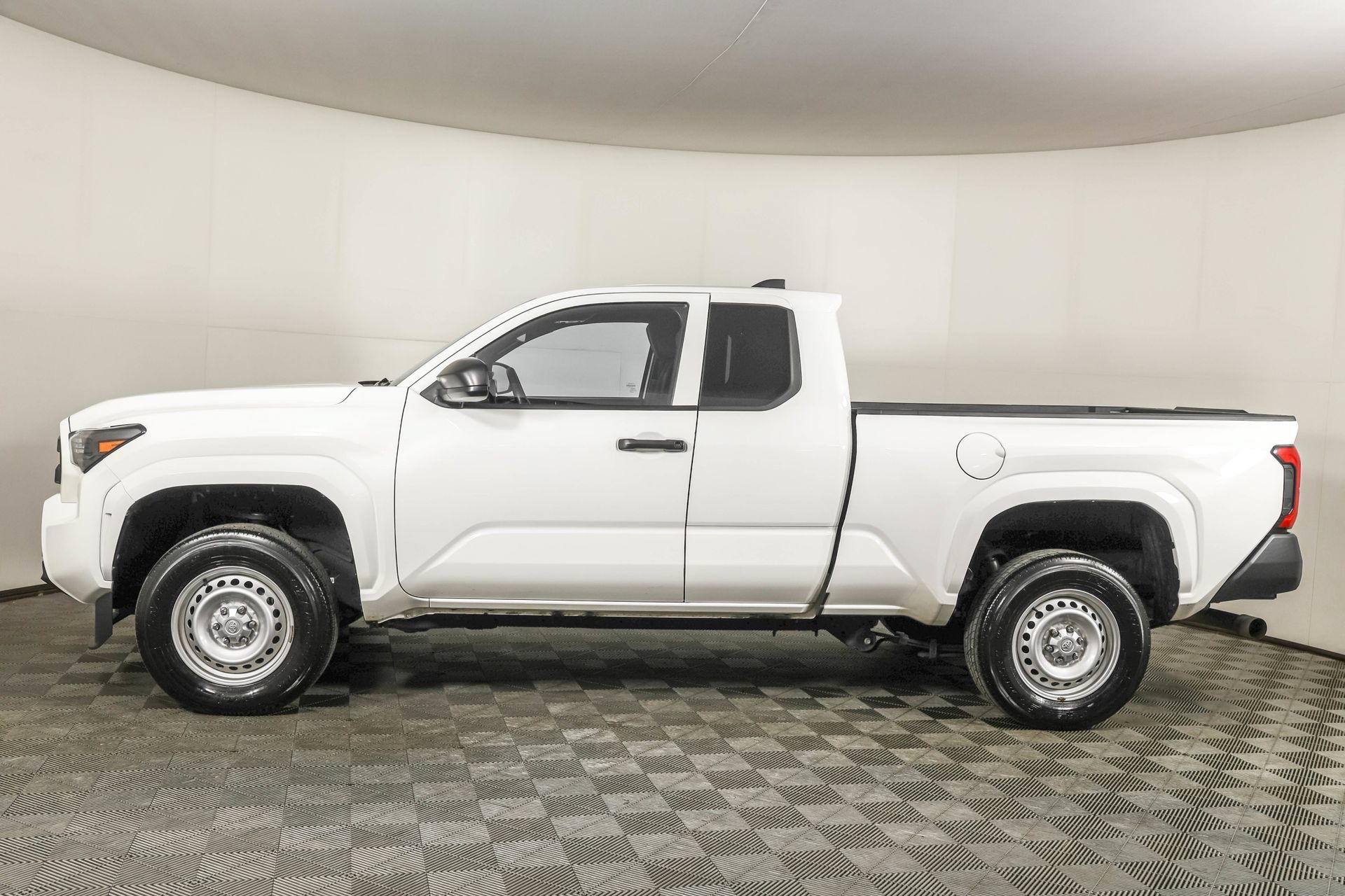 Used 2024 Toyota Tacoma SR RWD image 19