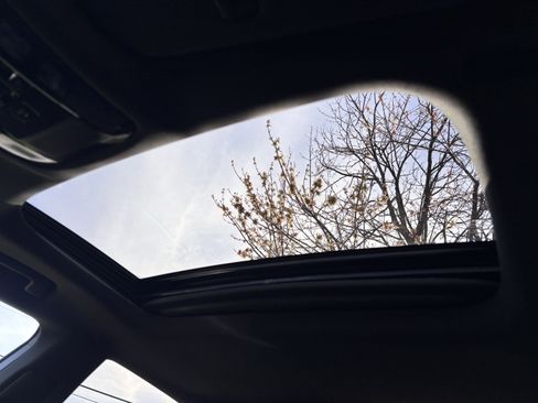 Used 2025 Lexus RX 350 Premium w/ Accessory Package (Z1) image 28