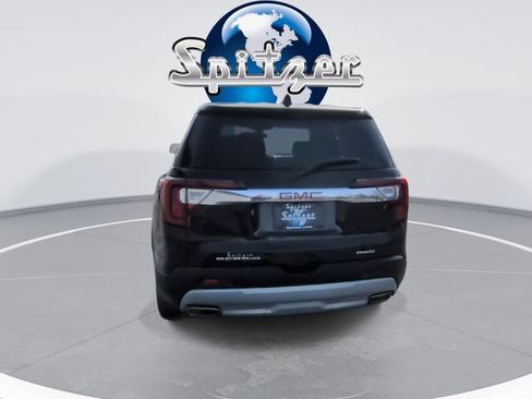 Used 2023 GMC Acadia SLE image 8