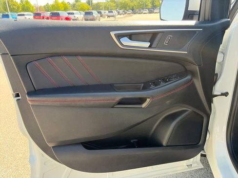 Used 2024 Ford Edge ST-Line AWD/4WD image 13