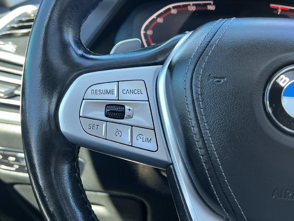 Used 2019 BMW X7 xDrive40i w/ Premium Package AWD/4WD image 29