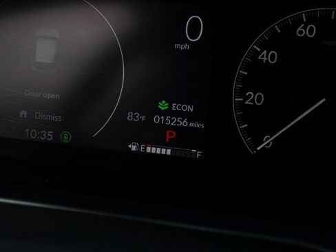 Used 2025 Honda HR-V Sport image 18