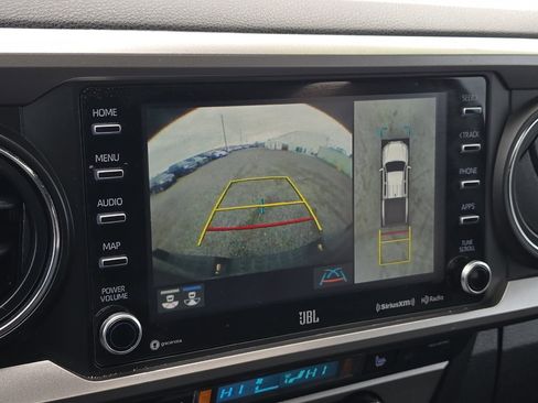 Used 2023 Toyota Tacoma Limited image 25