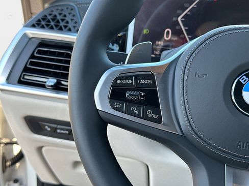 New 2026 BMW X5 xDrive40i w/ M Sport Package image 28