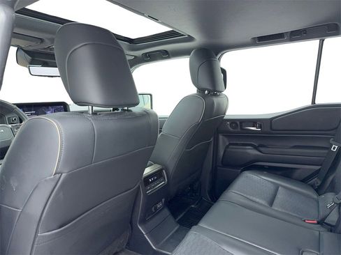 Used 2024 Toyota Land Cruiser image 38