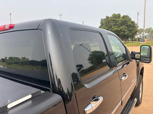 Used 2013 GMC Sierra 2500 Denali image 44