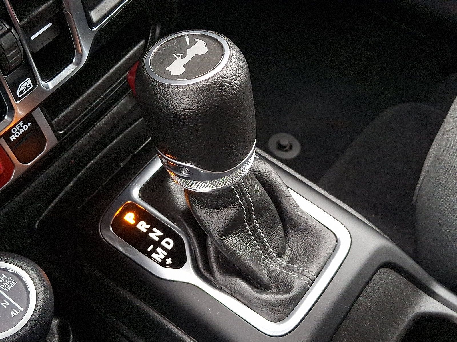 Certified 2024 Jeep Wrangler Unlimited AWD/4WD image 14
