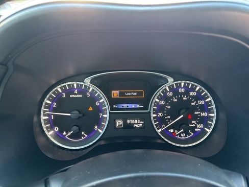 Used 2017 INFINITI QX60 Luxe w/ Deluxe Technology Package image 28