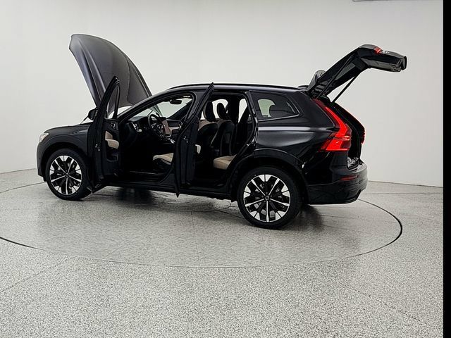 New 2027 Volvo XC60 B5 Ultra AWD/4WD image 12