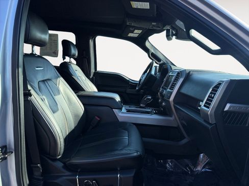 Used 2016 Ford F150 Platinum w/ Equipment Group 701A Luxury image 19