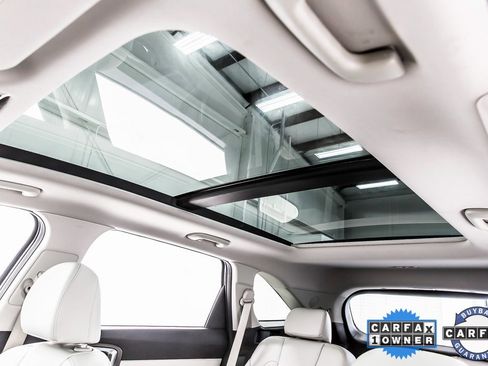 Used 2022 Kia Sorento SX Prestige w/ Panoramic Sunroof Package image 17