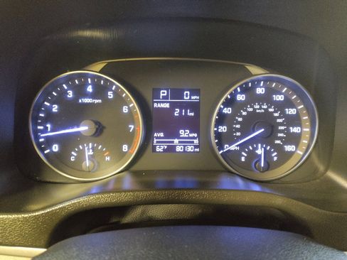 Used 2017 Hyundai Elantra SE w/ Cargo Package image 23