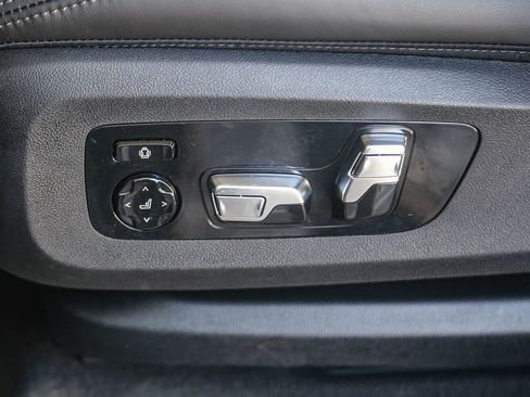 Used 2026 BMW X5 M60i AWD/4WD image 18